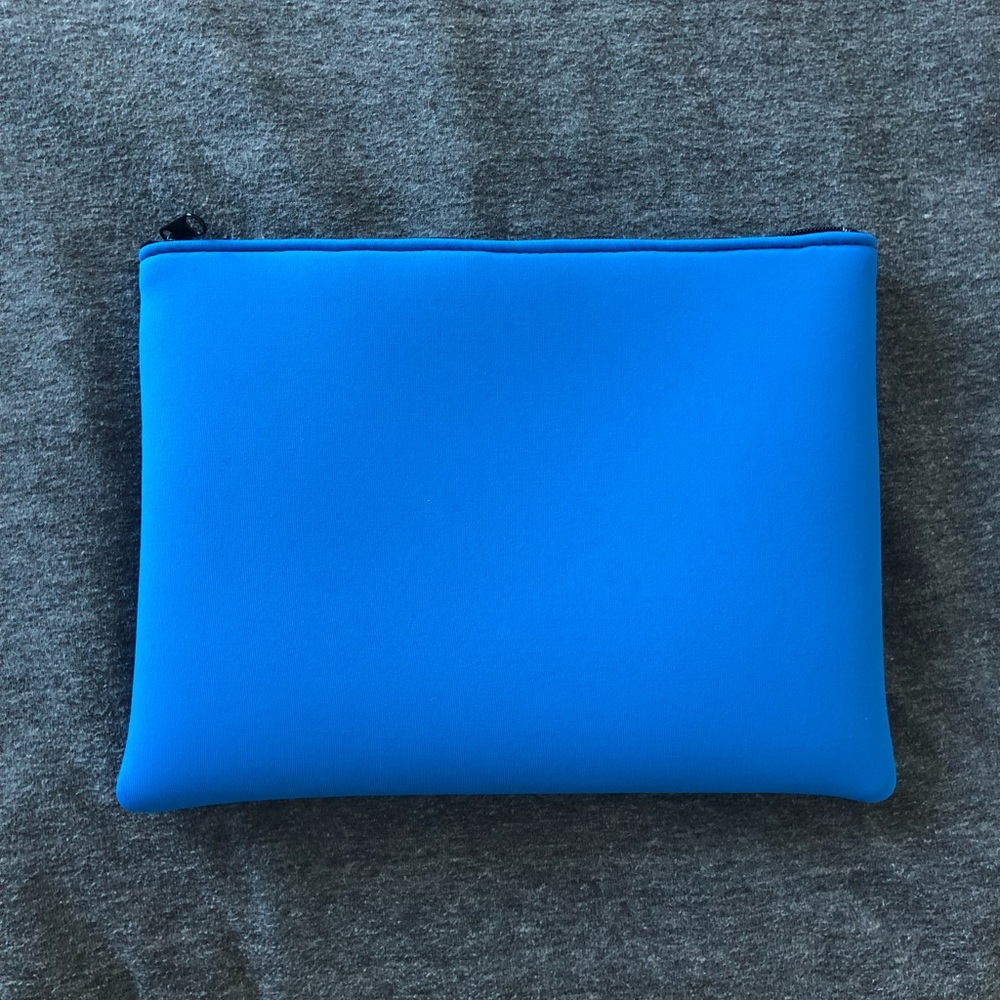 Neoprene Pouch